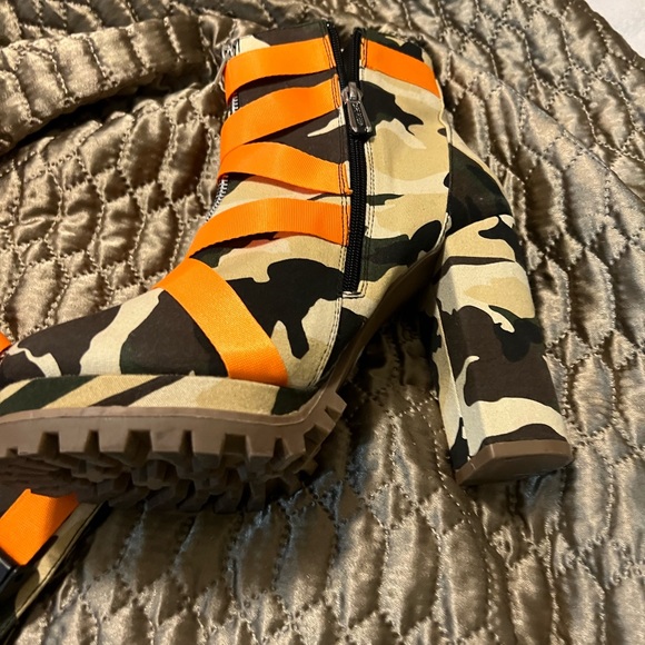 Cami boot - Picture 2 of 5